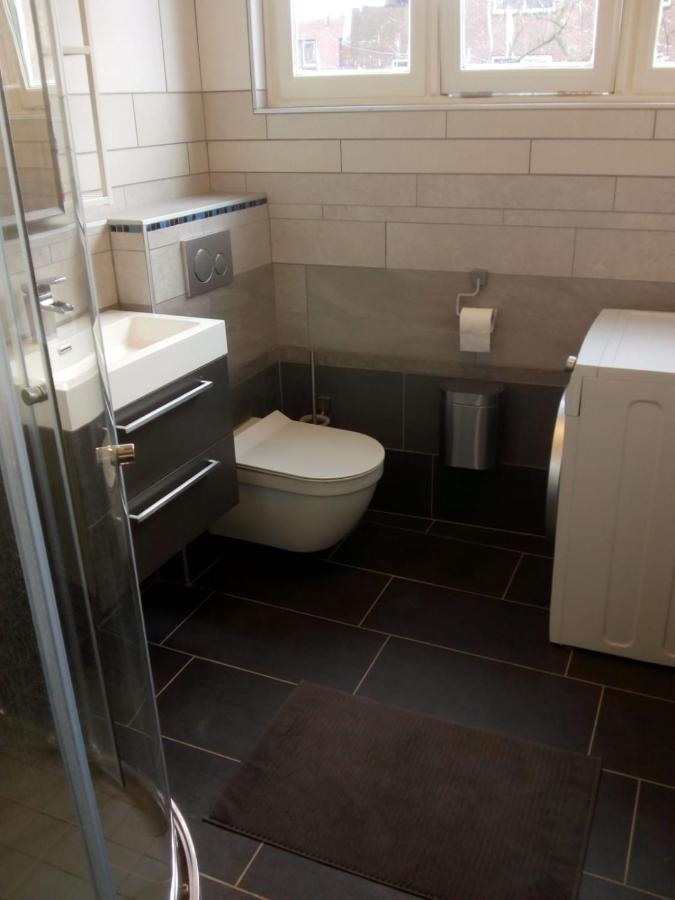 Aldo, Not For Parties, Not A Hotel, Room With Shared Bathroom, No Kitchen Amsterdam Exteriör bild