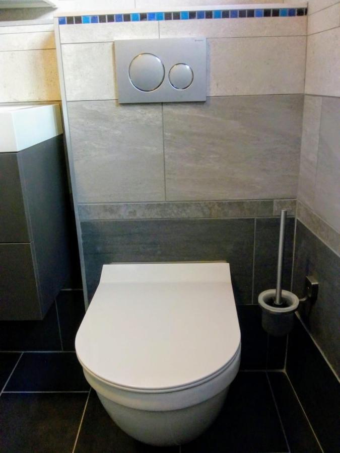 Aldo, Not For Parties, Not A Hotel, Room With Shared Bathroom, No Kitchen Amsterdam Exteriör bild