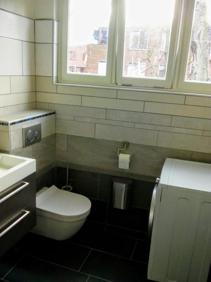 Aldo, Not For Parties, Not A Hotel, Room With Shared Bathroom, No Kitchen Amsterdam Exteriör bild
