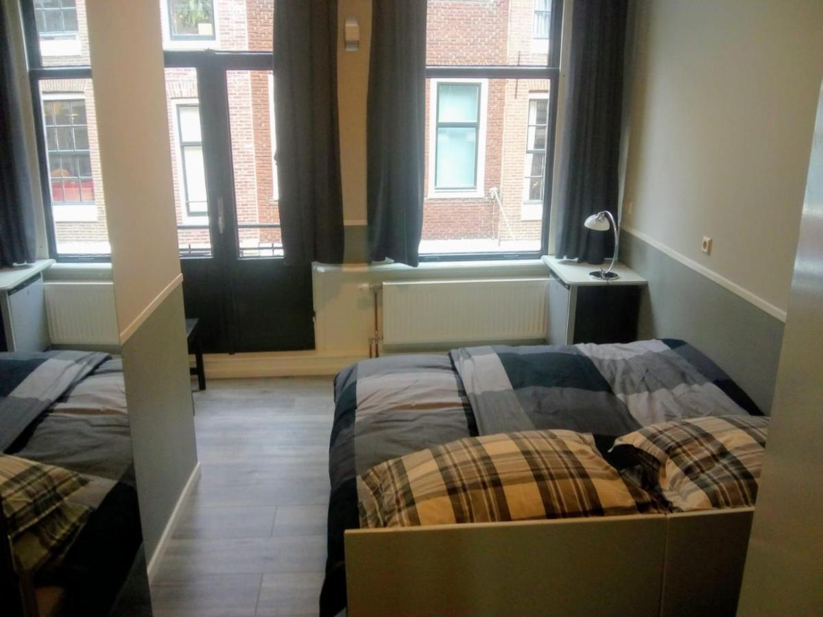 Aldo, Not For Parties, Not A Hotel, Room With Shared Bathroom, No Kitchen Amsterdam Exteriör bild